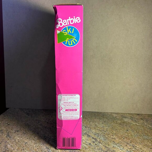 Mattel 1991 “Ski Fun” Barbie Doll *NEW* - Picture 4 of 9